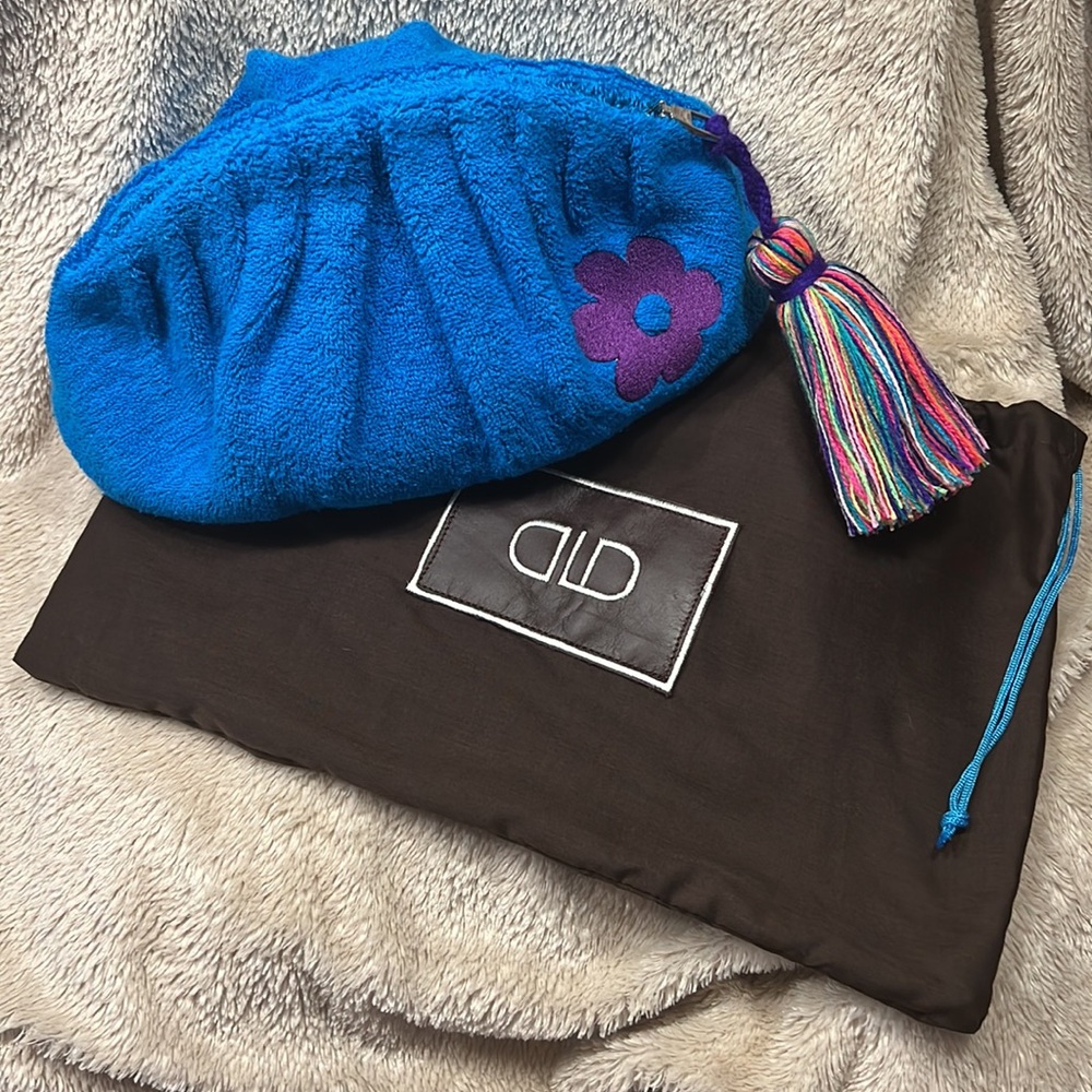 DLD Maya Terry Flower Clutch